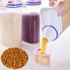 1.5kg/2kg Dog Cat Food Pail Plastic Storage Tank with Measuring Cup Container 1.5kg/2kg Dog Cat Food Pail Plastic Storage Tank with Measuring Cup Container