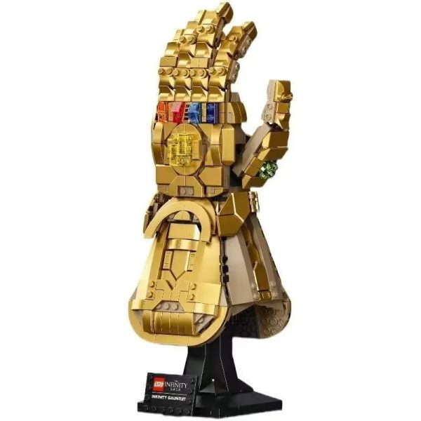 675Pcs Nano Gauntlet Thanos Infinity Gauntlet Building Blocks