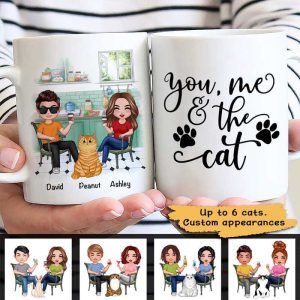 Couple In Kitchen Cat Mom Cat Dad Gift Personalized Mug