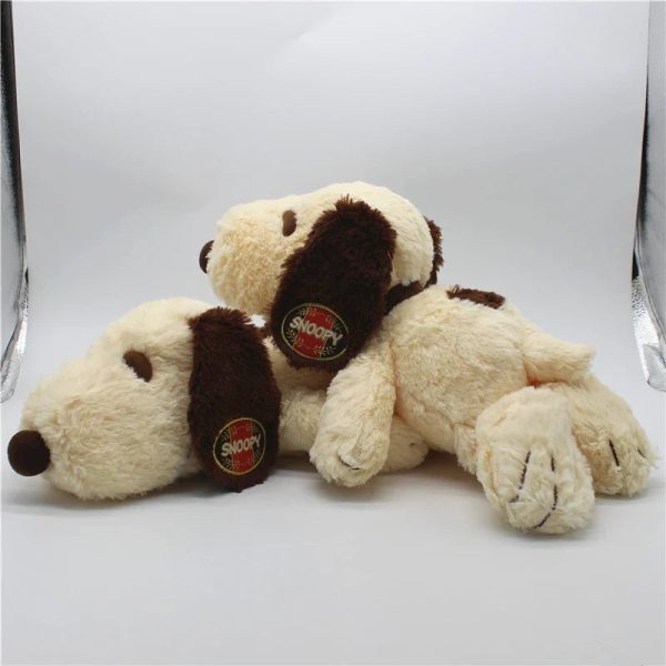 Cute 40CM Snoopy Plush Toy - Soft Pillow & Kawaii Room Decor Cute 40CM Snoopy Plush Toy - Soft Pillow & Kawaii Room Decor
