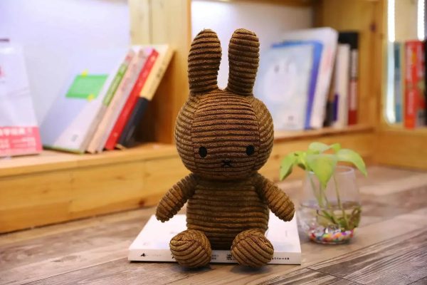 Cute Kawaii Miffy Plush Toy - Adorable Desktop & Sofa Decor Gift
