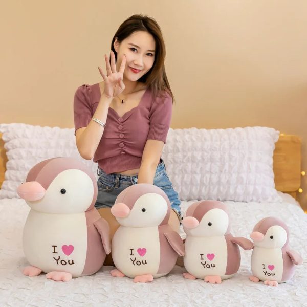 Cute Little Penguin Plush Toy - Adorable Gift for Kids & Collectors!