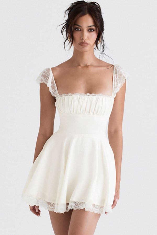 Cute Scalloped Cap Sleeve Square Neck Fitted Flare Mini Summer Sundress - White Cute Scalloped Cap Sleeve Square Neck Fitted Flare Mini Summer Sundress - White