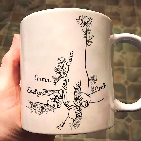 Grandma Grandchildren Holding Hand Floral Pattern - Personalized Mug Grandma Grandchildren Holding Hand Floral Pattern - Personalized Mug