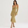 Halter Off Shoulder Long Sleeve Midi Dresses Halter Off Shoulder Long Sleeve Midi Dresses