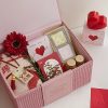 Heart-Shaped Scented Candle for Romantic Gifts Heart-Shaped Scented Candle for Romantic Gifts