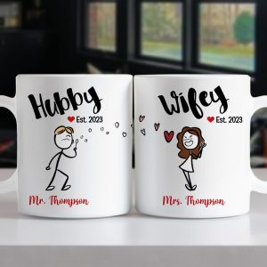 Hubby Wifey - Personalized Couple Mug Set - Gift For Couple