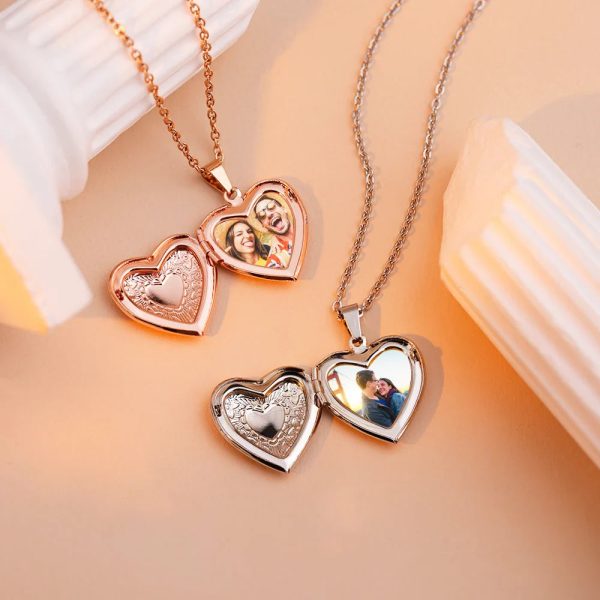 Personalized Heart Photo Locket Necklace Personalized Heart Photo Locket Necklace
