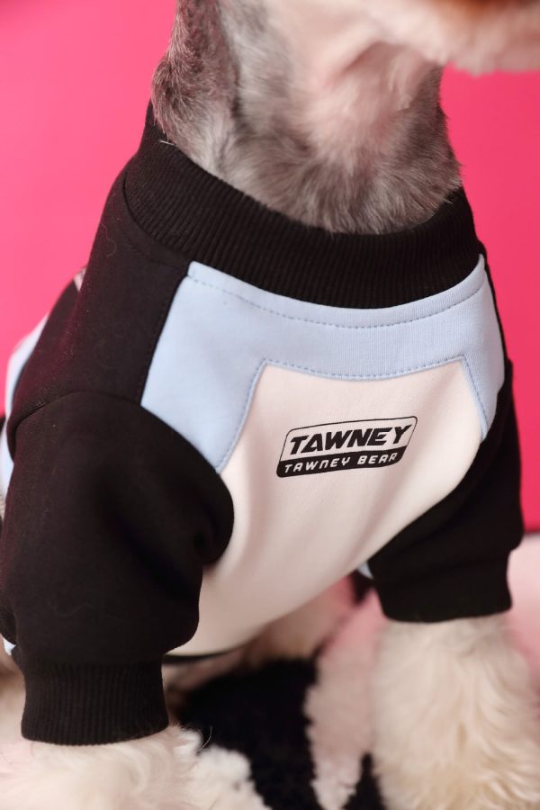 Pullover Dog Sweatshirt With Zipper Pouch