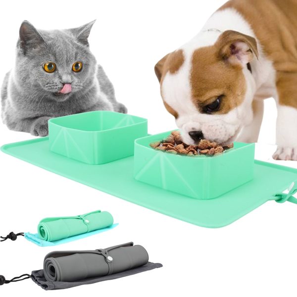 Roll-Up Food & Water Bowl With Carrying Case