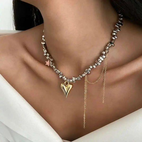 Vintage Heart Pendant Beaded Choker Necklace Vintage Heart Pendant Beaded Choker Necklace