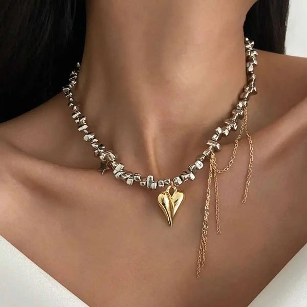 Vintage Heart Pendant Beaded Choker Necklace Vintage Heart Pendant Beaded Choker Necklace