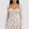 Vintage Tie Neck Bell Sleeve Pleated Floral Lace Fishtail Mini Dress - Beige Vintage Tie Neck Bell Sleeve Pleated Floral Lace Fishtail Mini Dress - Beige