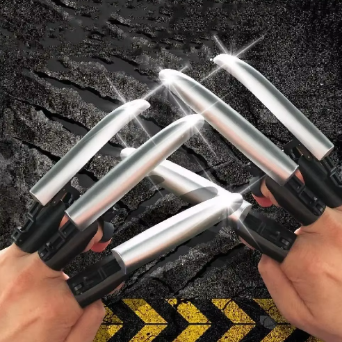 Wolverine Retractable Claw Wolverine Retractable Claw